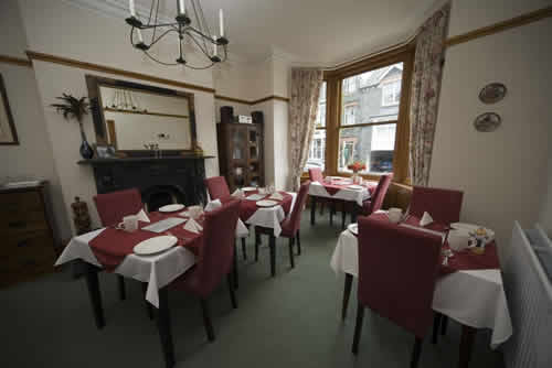 Breakfast dining room